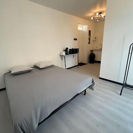 Studio B2 20M2 Cosy 5Min A Pied Des Gares Roanne Buitenkant foto